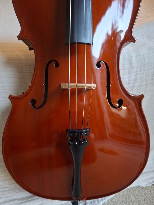 Violoncelo 1/2  ótimo para iniciação