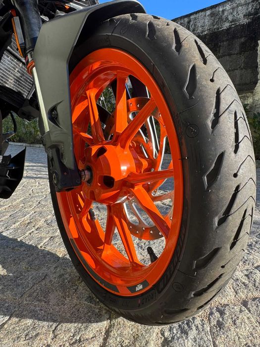 KTM Duke 125 - Acidentada