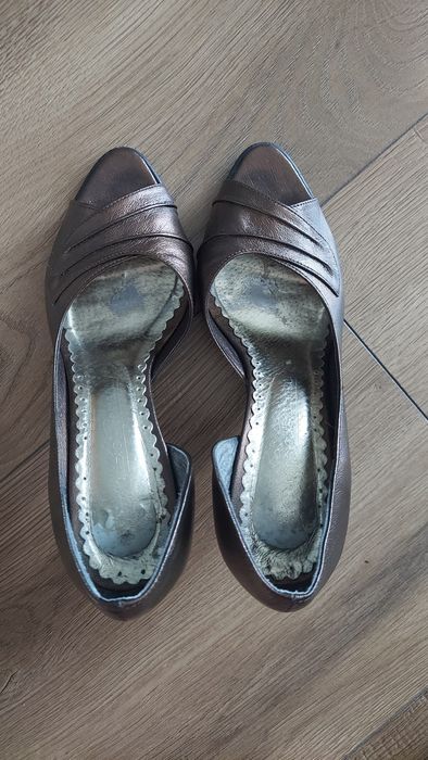 Pantofle czółenka Fabrizio Bertucci 39