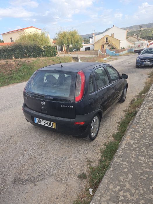 Opel Corsa C - Ano 2000 | 1500 €