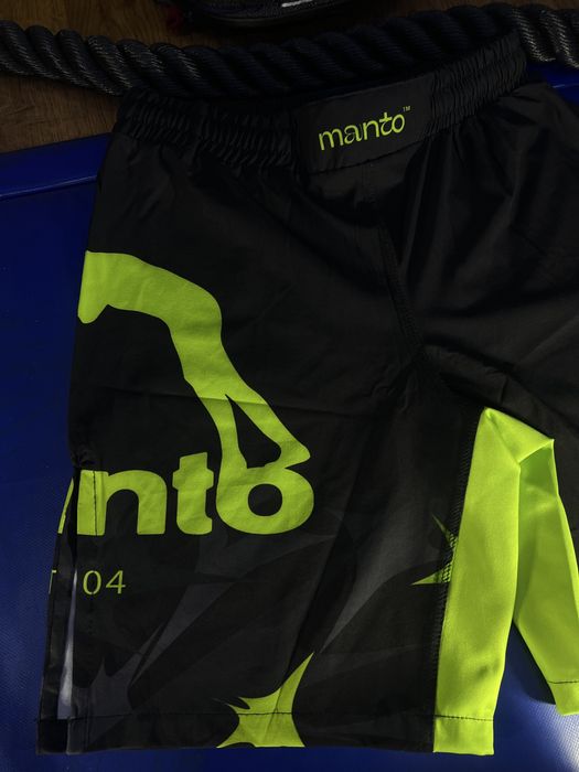 Манто Рашгард и Шорты Комплект 2 в 1 Для Тренировок