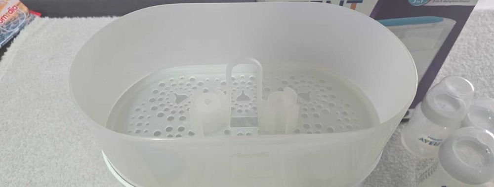 Esterilizador Elétrico Philips Avent 3 em 1 + 5 Biberões (Como Novo)