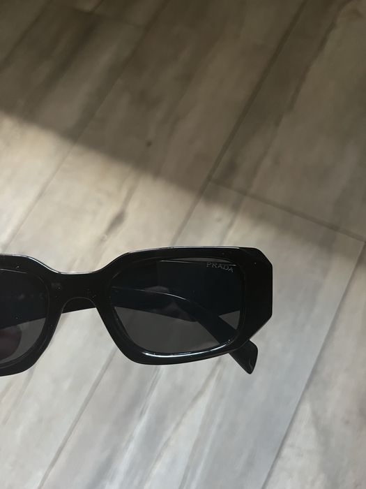 Okulary przeciwsloneczne prada