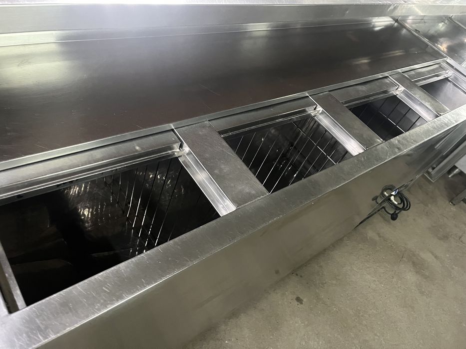 Balcão de atendimento botelheiro com refrigeração