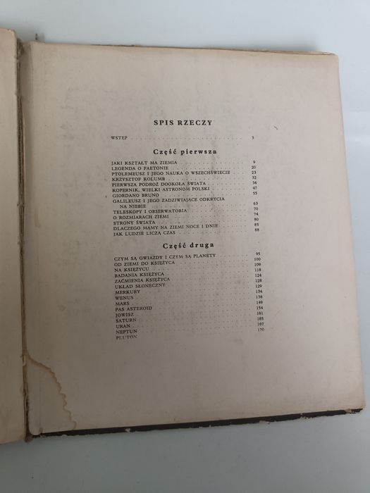 Aleksander Wołkow Ziemia i niebo