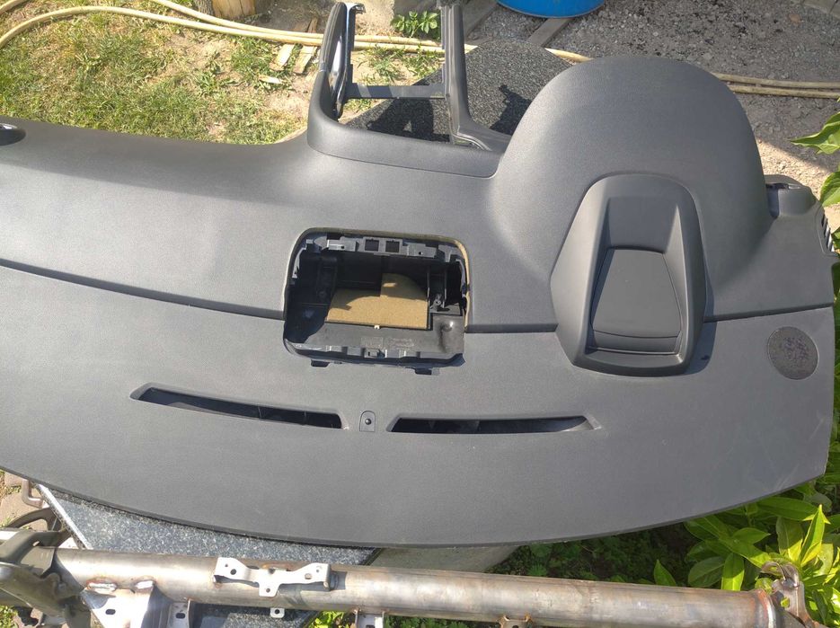 Торпедо панель Пежо 3008. 2009-2017рік