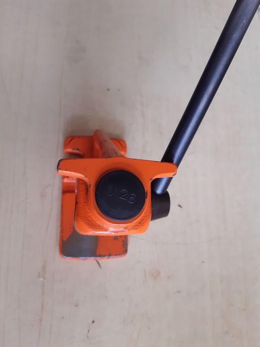 Продам станок для расклепки цепей