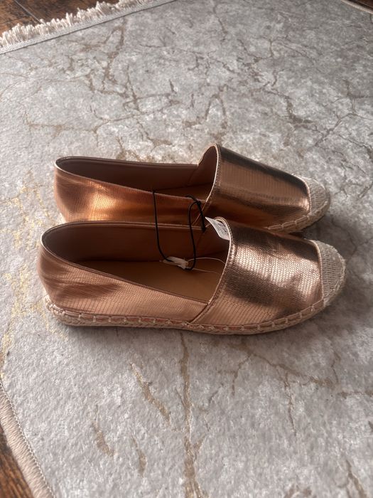 Buty damskie typu espadryle