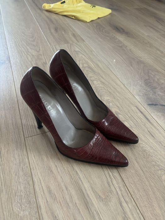 Szpilki gucci  aligator