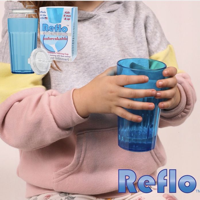 Reflo kubek treningowy dla dzieci do nauki samodzielnego picia niebieski