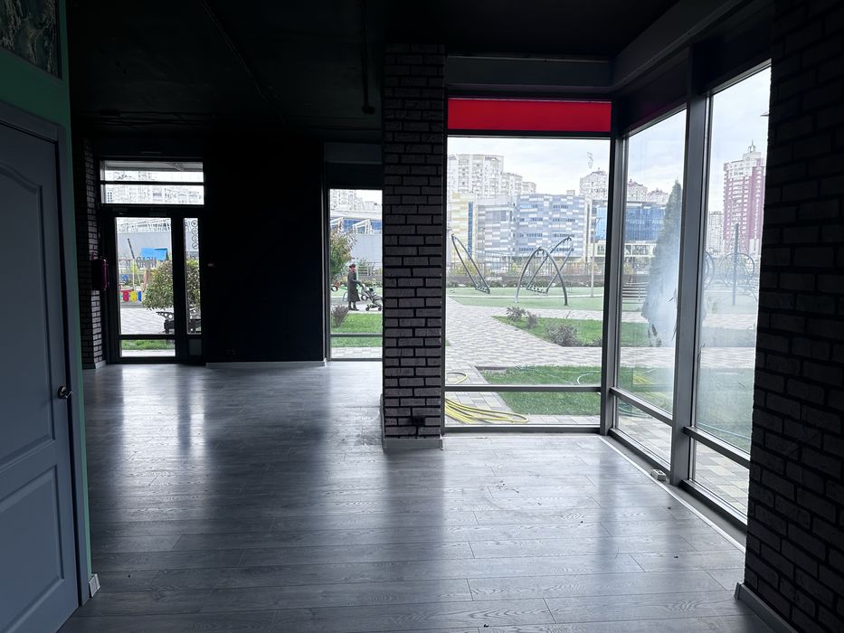 Продаж нежитлового приміщення 93м2 ЖК Riverstone