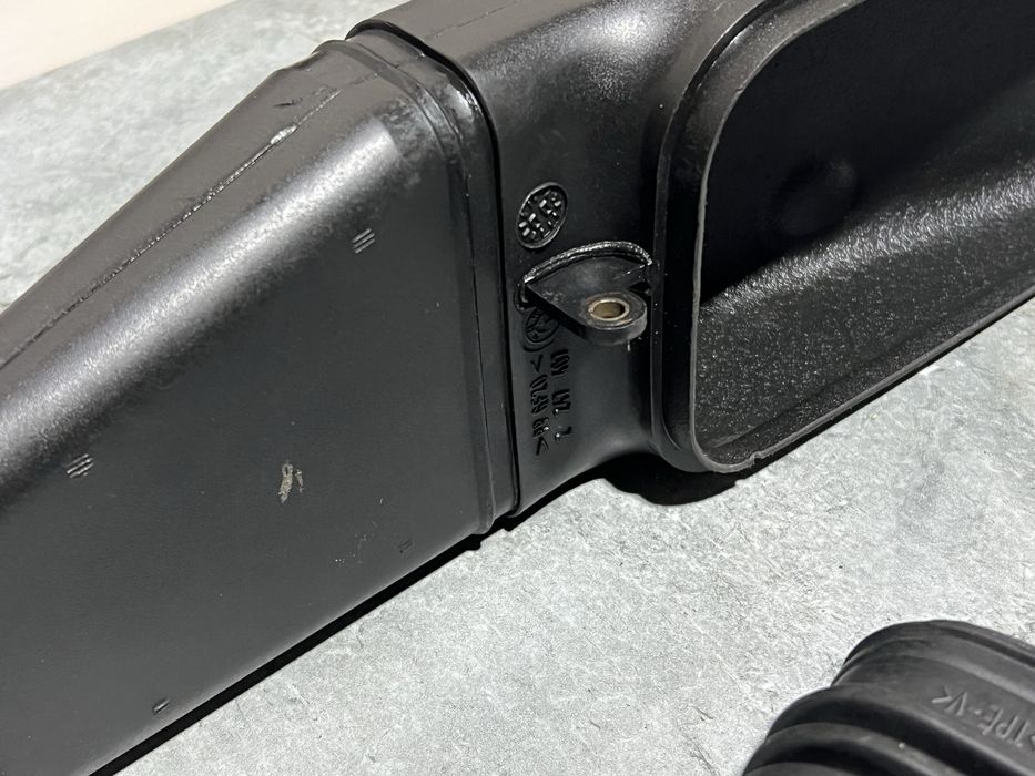 Повітрозабірник Фільтра БМВ Е46 2.0d M47 Воздухозаборник Патрубок 320d