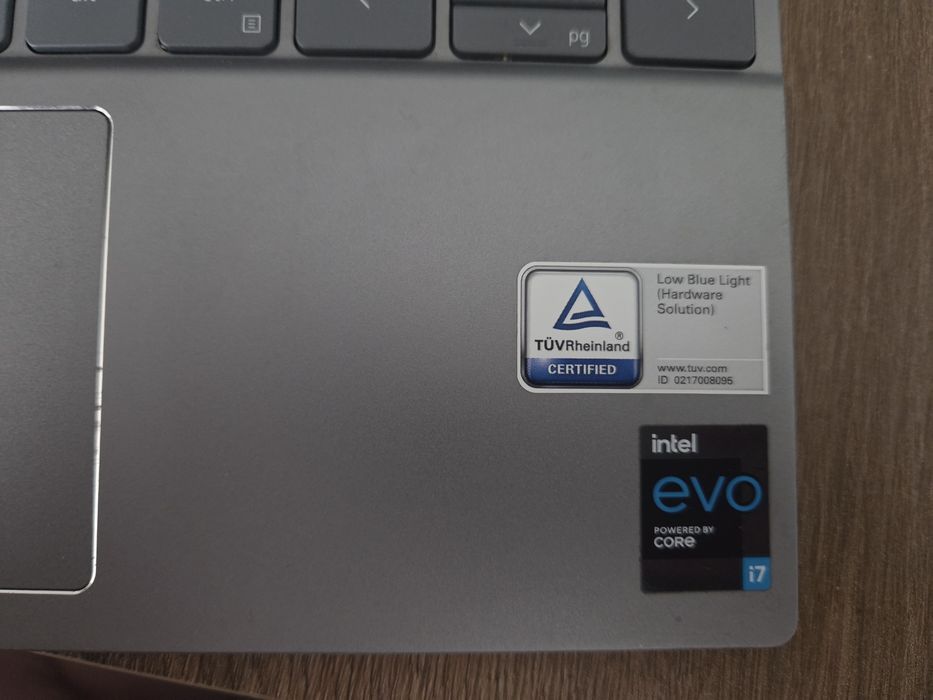 Dell Inspiron 13 5310, i7-11 gen, Windows 11, 512gb ssd, 16gb ram