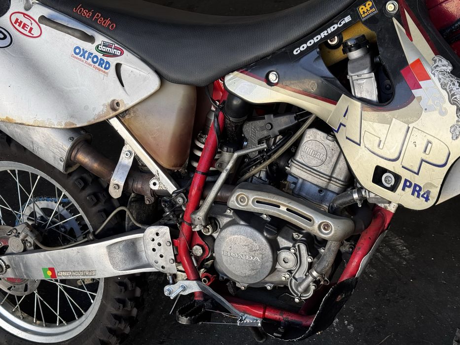 Vendo Mota Ajp Pr4 125 com motor CRF