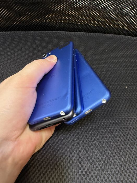 Продам лот із 4 iPod 6-го покоління