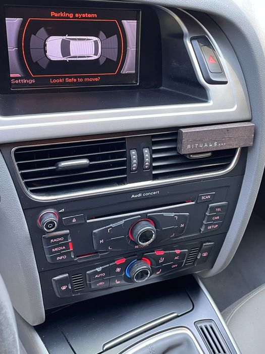 Audi A4 B8 2.0 TDI