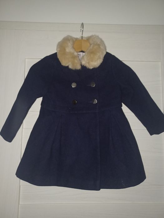 Plaszcz rozmiar 104-110 f&f