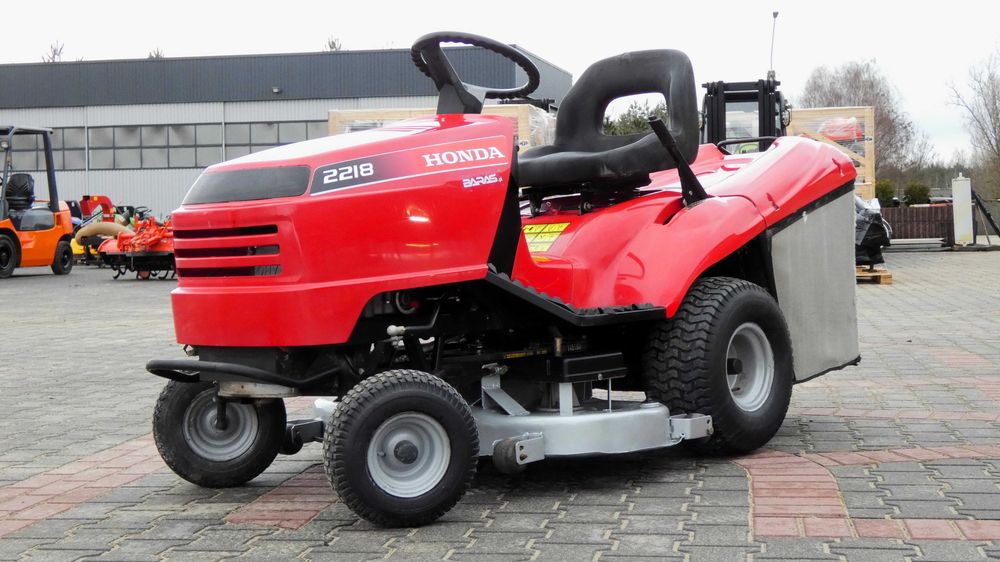 Traktorek kosiarka HONDA 2218 NOWY SILNIK (260218.6) - Baras