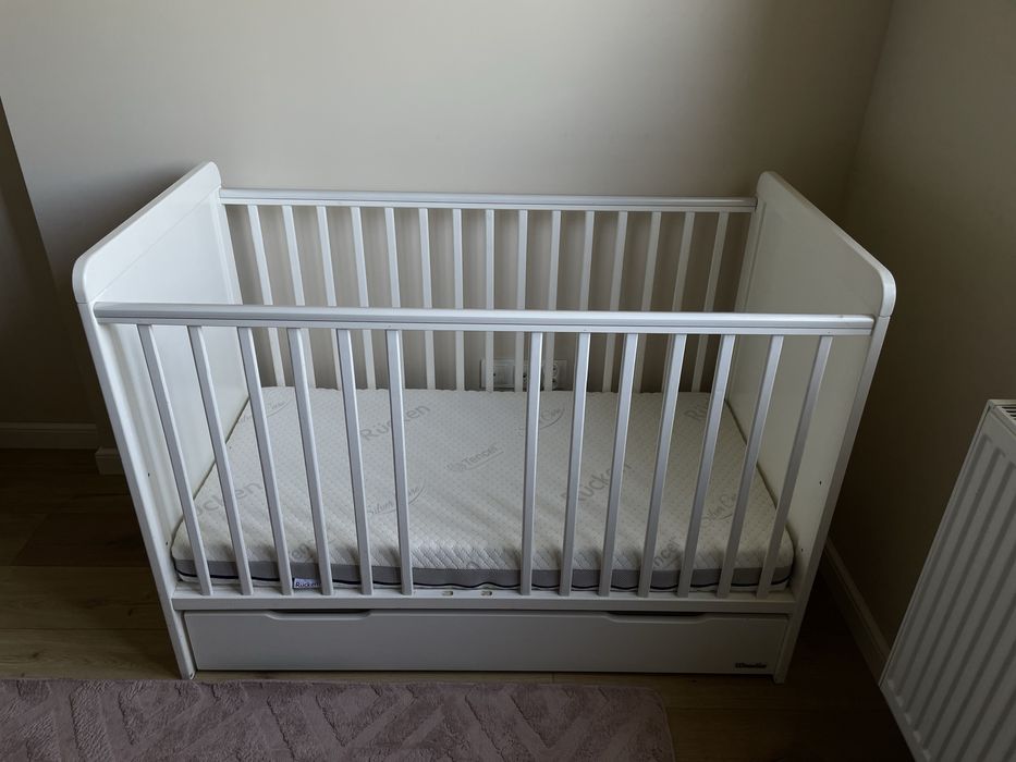 Łóżeczko dziecięce 125x65 + materac