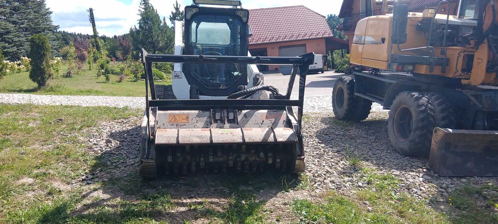 Ładowarka Bobcat T770 z mulczer FAE, 2015 rok