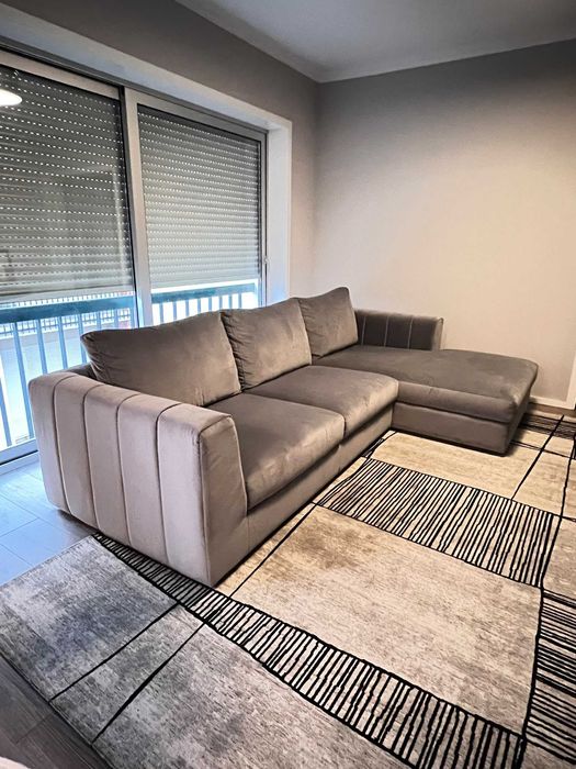 Conjunto Sala de Jantar - Mesa, Cadeiras, Sofá, Movel de Bar, Movel de TV