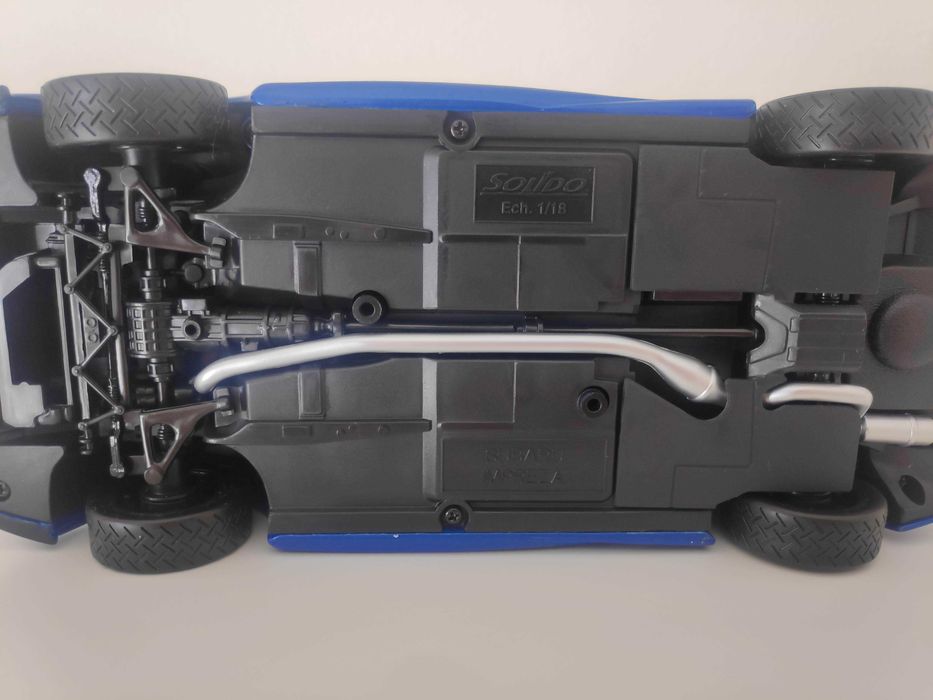 subaru impreza, escala 1:18