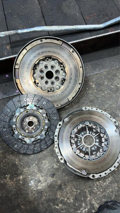 Опель щеплення астра зафіра б 1.7 цдті 6 передач демфер корзина диск