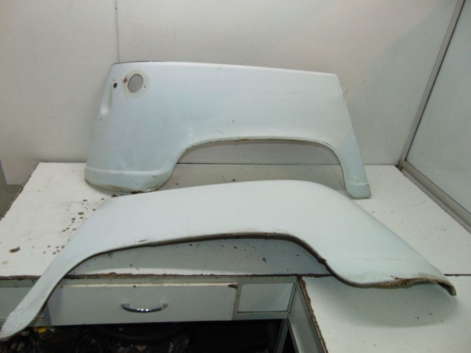 Renault 4l guarda lamas de trás