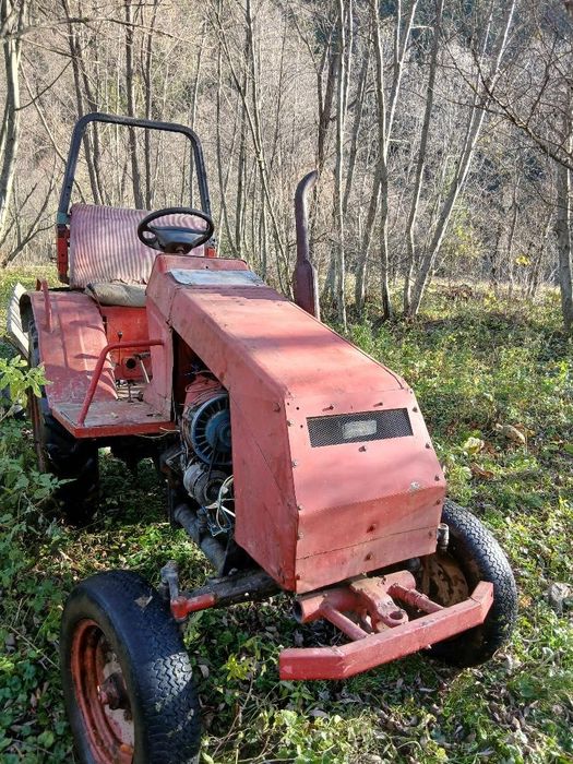 Продам трактор Т-25