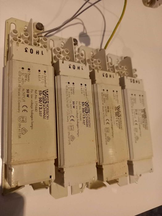 Pack transformadores e lámpadas halogenio