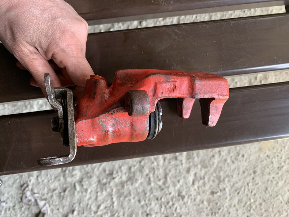 Тормозной суппорт