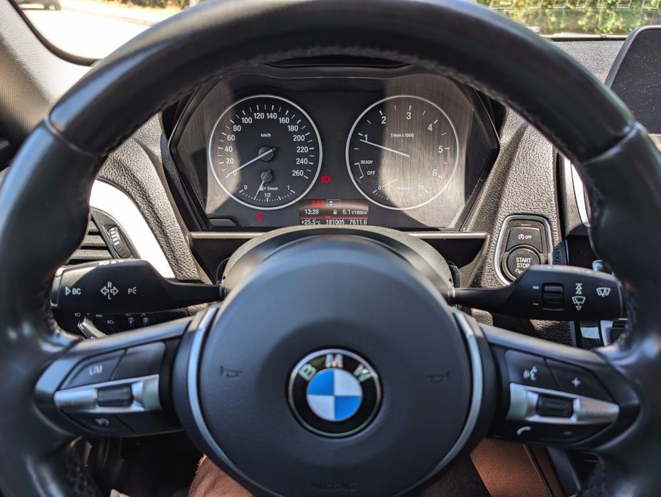 BMW 118 — fotografia 4