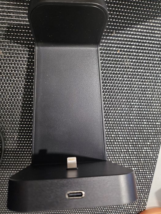 Ładowarka indukcyjna stacja 3 w 1 G618