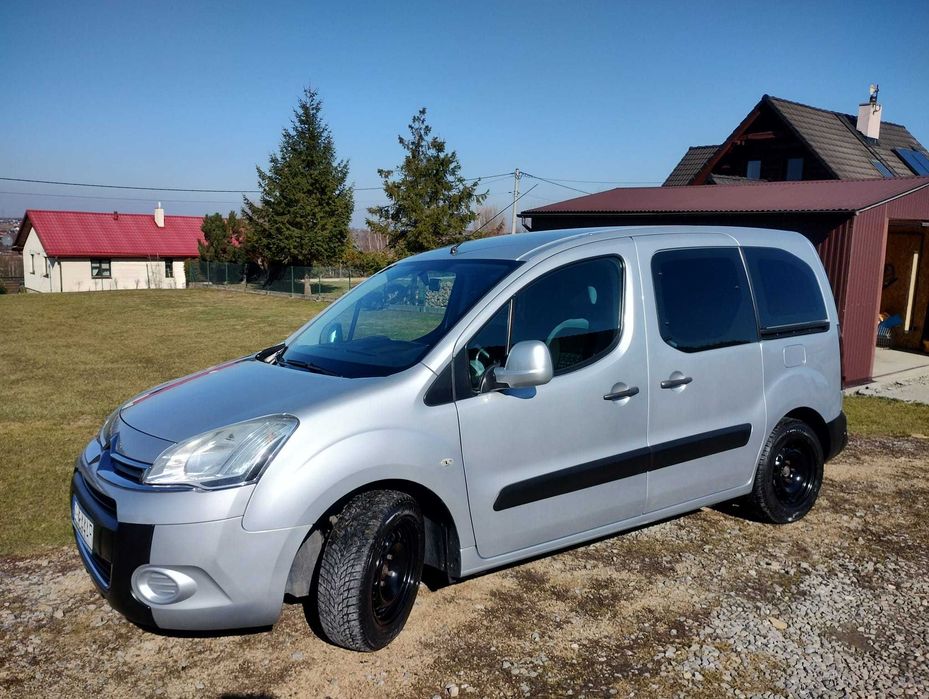 Sprzedam Citroena BERLINGO 1.6 VTI 120 km/88KW. 2014r