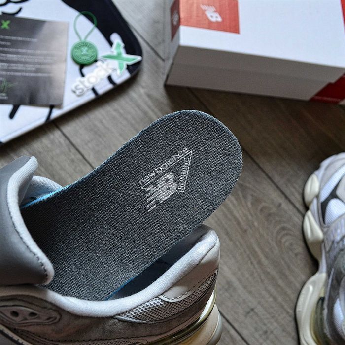 Мужские кроссовки New Balance 9060 'Rain Cloud Castlerock White' 40-45