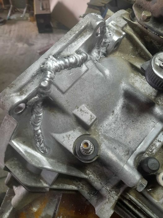 Сварка алюмінія аргоном. Ремонт та відновлення деталей.