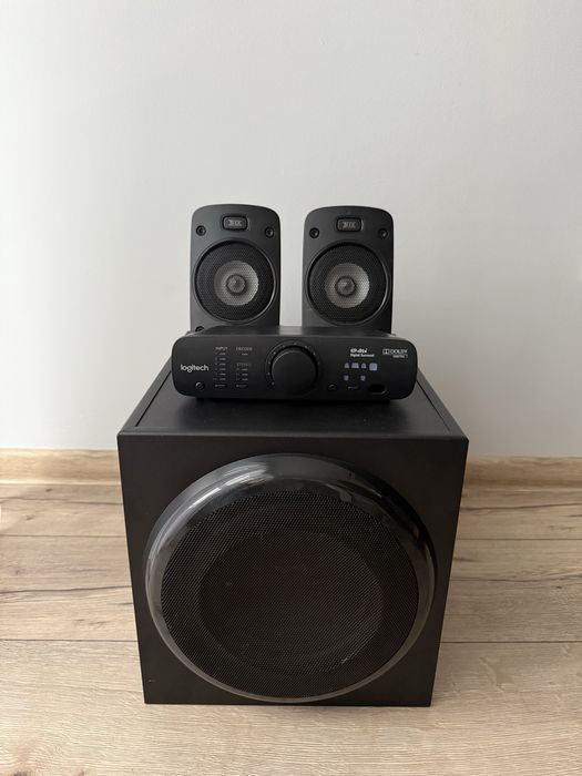 Logitech Z906