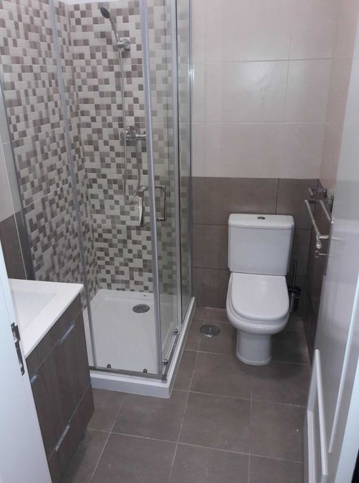 Quarto junto à estação Roma - Areeiro