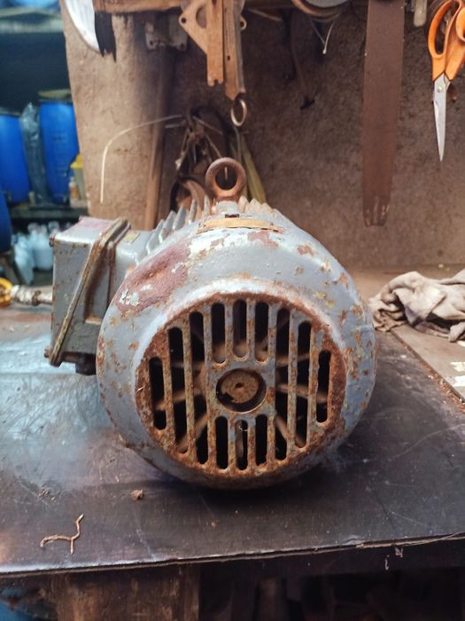 Motor da Siemens, trifásico de puxar qualquer máquina