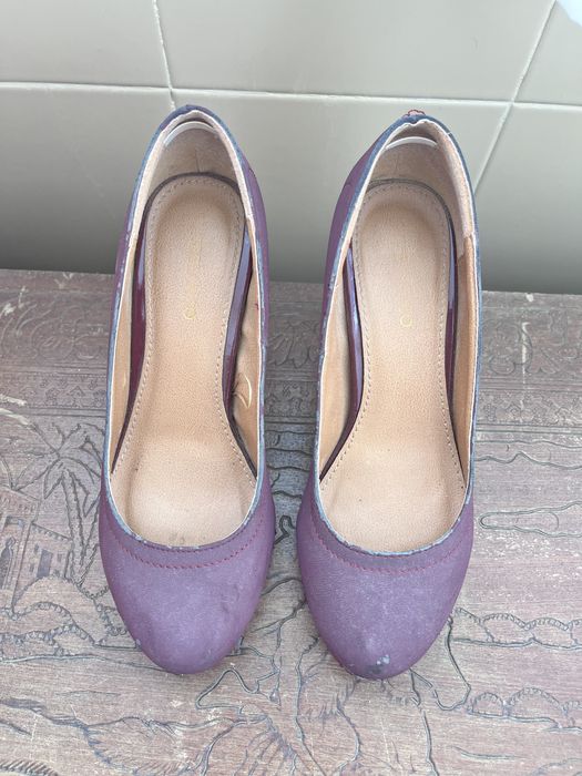 Sapatos de salto número 36 5€