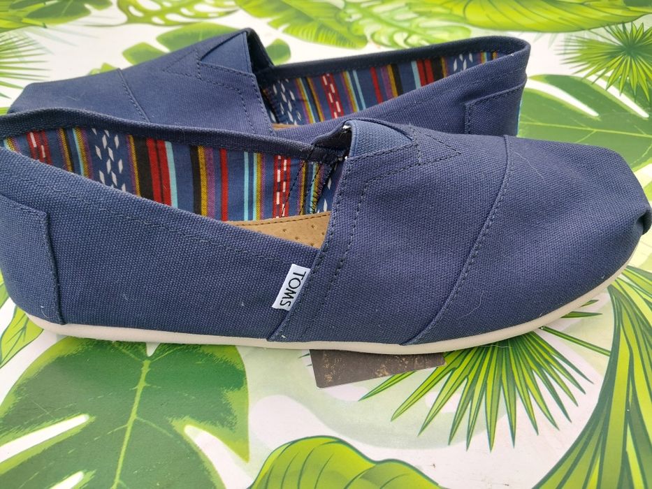 Toms Mens Classic navy niebieskie 45 slipon nowe