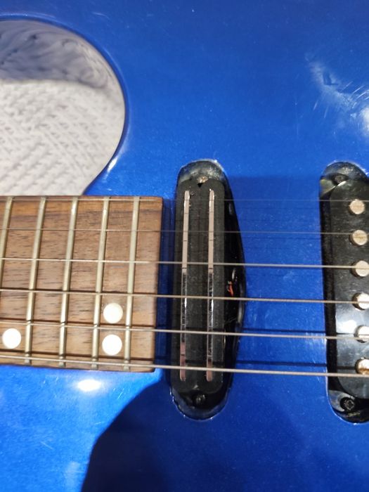 Cort Solo Series com DiMarzio