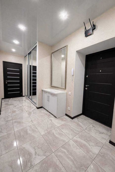 Продаж 3к квартири ЖК Щасливий Запорізьке Шосе 28