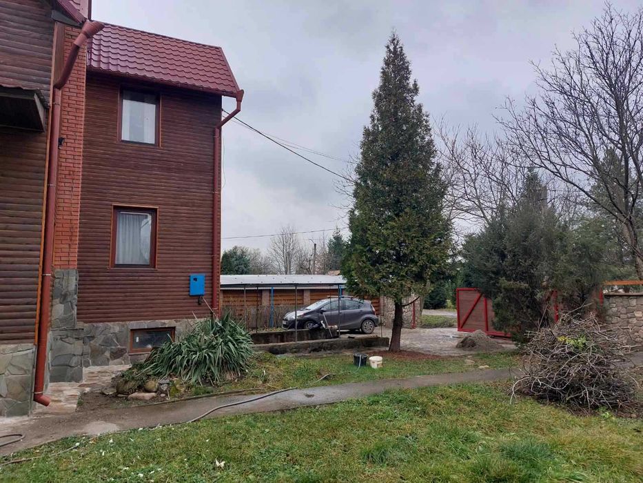 Здам будинок 290м.кв. в Чернівцях в районі Ленківців