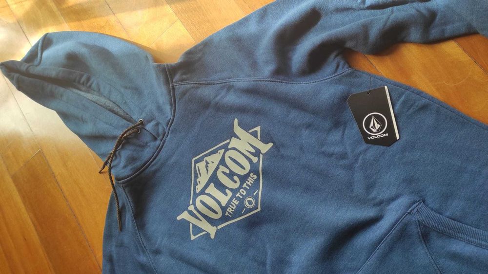 Sweatshirt com capuz (volcom)