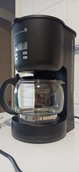 Cafeteira de filtro elétrica Tarrington House (modelo CM2213) | nova