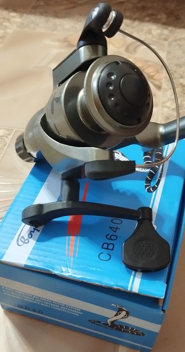 Катушка безинерционная  Kobra CB640