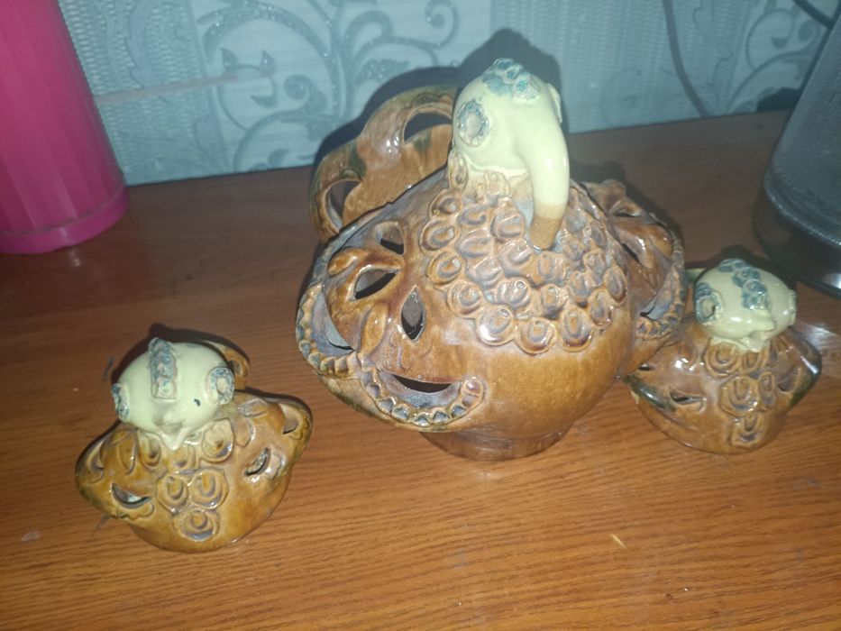 Глиняные статуэтки индюков