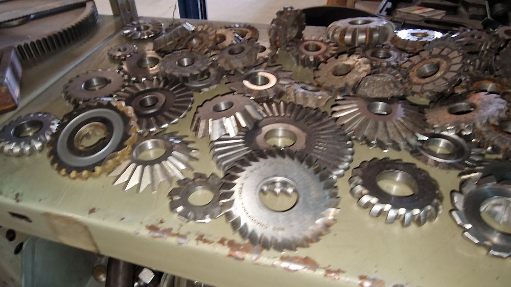 Fresas angulares de corte .circulares .semi circulares..