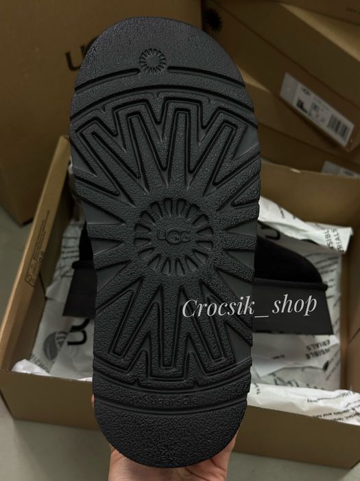 Ugg CLASSIC MINI DIPPER Black жвночі стильні уггі у чорному кольорі